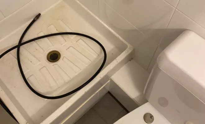 Débouchage de canalisations de toilette d'un appartement à Gonesse, Gonesse, Maison Orion